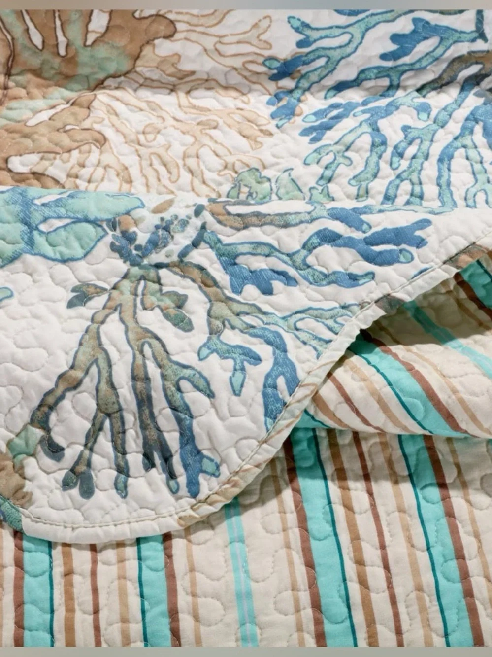 Atlantis Throw